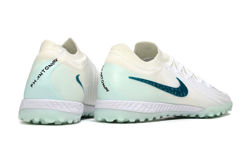 Chuteira Nike Phantom GX II - SOCIETY