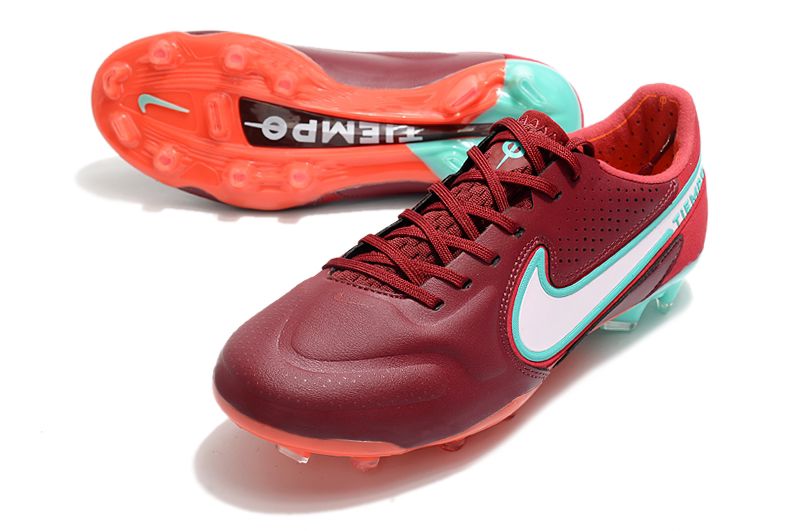 Chuteira Nike Tiempo Elite Campo