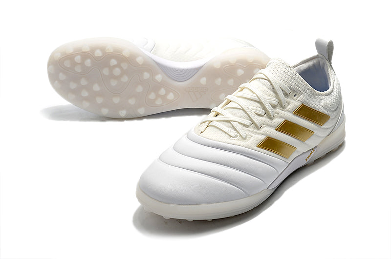 Chuteira Adidas Copa 20.1 - SOCIETY